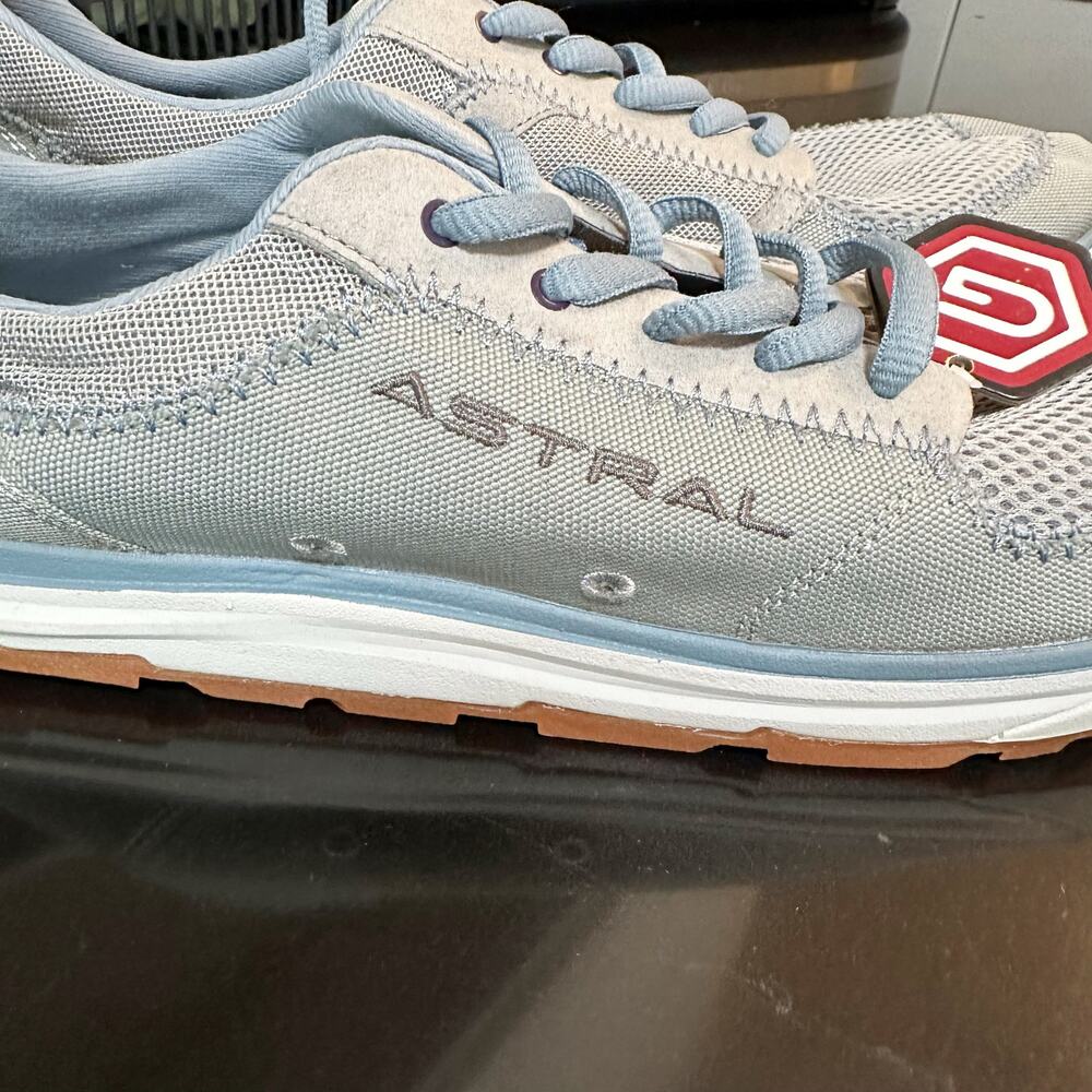 NWT Astral Women's Brewess 2.0 Light Blue Sneakers Shoes sz 11W - Picture 3 of 10